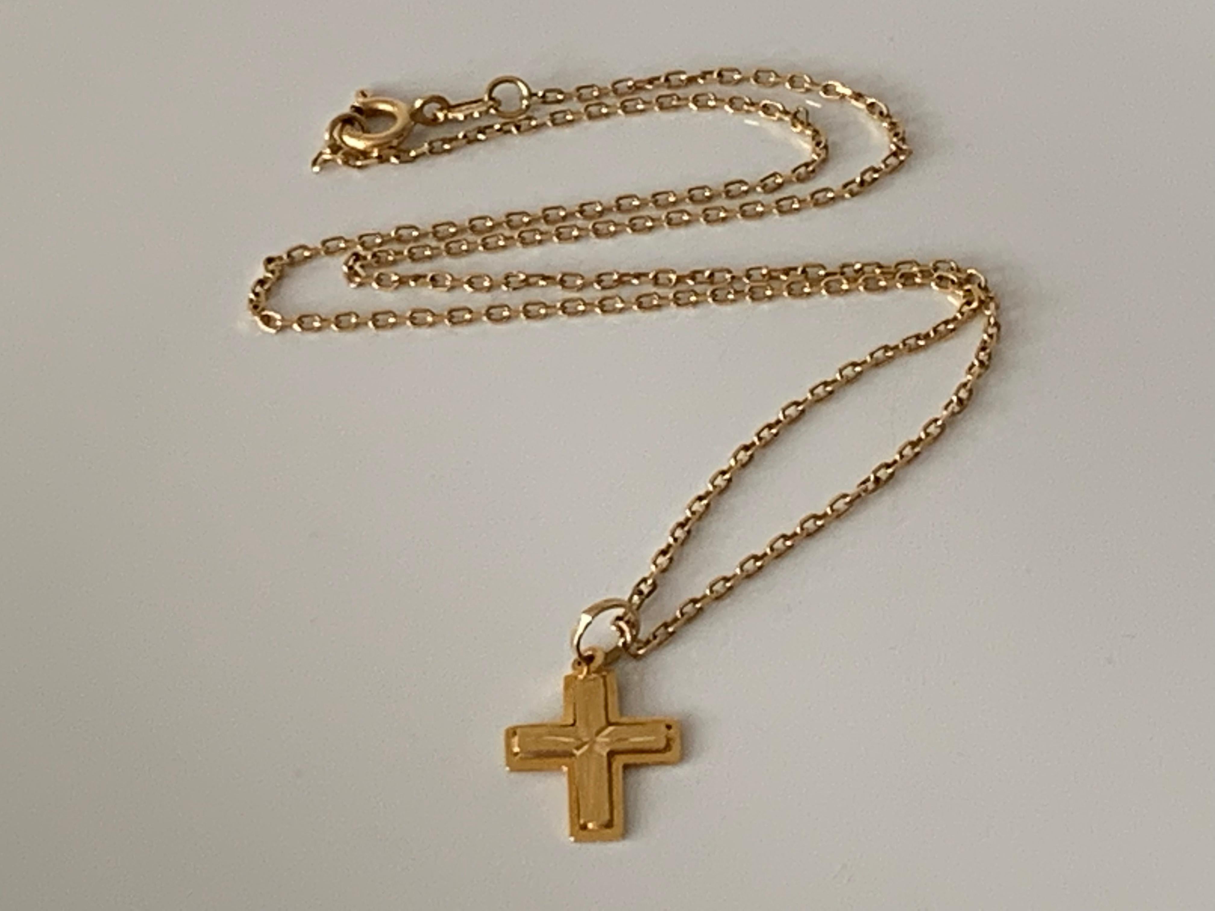 Vintage 18ct Gold Cross Chain Necklace - felt